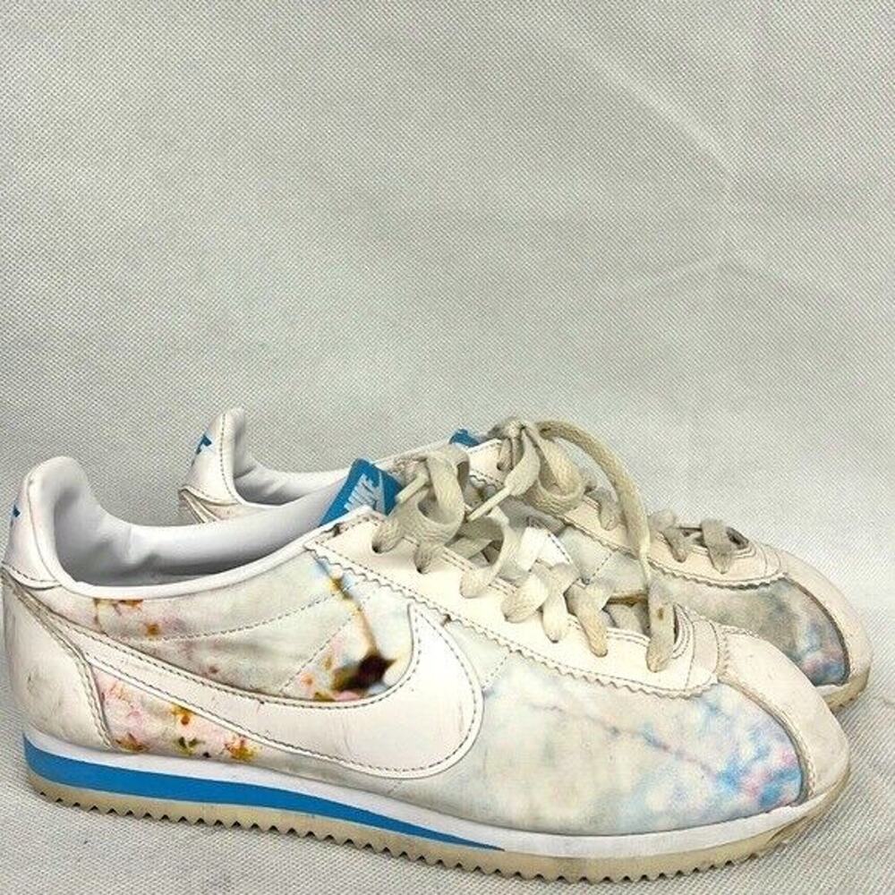 Nike sz 8.5 816284 114 Classic Cortez Cherry Blossom White Lace Up Sneaker Shoes